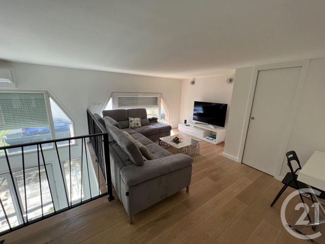 Maison &agrave; louer - 4 pi&egrave;ces - 75,76 m2 - Fontenay Sous Bois - 94 - ILE-DE-FRANCE