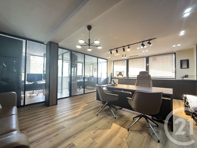 Bureaux à vendre - 370.0 m2 - 92 - Hauts-de-Seine