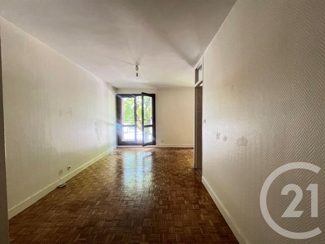 Appartement F1 &agrave; louer - 1 pi&egrave;ce - 27 m2 - Fontenay Sous Bois - 94 - ILE-DE-FRANCE