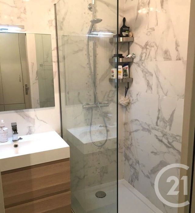 Appartement F3 &agrave; louer - 3 pi&egrave;ces - 63 m2 - Vincennes - 94 - ILE-DE-FRANCE