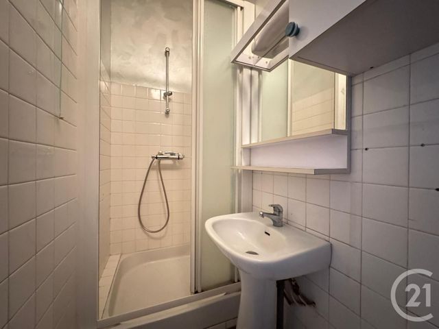 Appartement F2 à vendre - 2 pièces - 29,20 m2 - Fontenay Sous Bois - 94 - ILE-DE-FRANCE