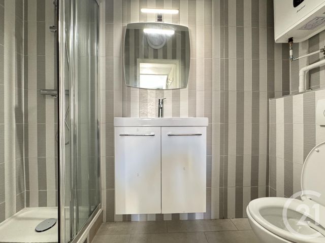 Appartement Studio à vendre - 1 pièce - 14,76 m2 - Le Perreux Sur Marne - 94 - ILE-DE-FRANCE