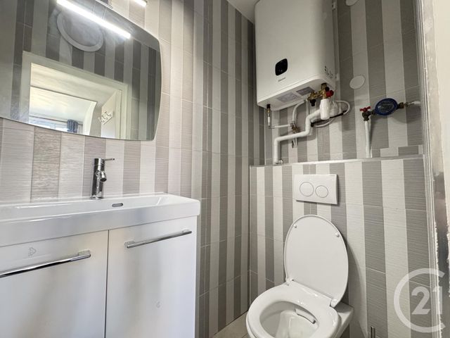 Appartement Studio à vendre - 1 pièce - 14,76 m2 - Le Perreux Sur Marne - 94 - ILE-DE-FRANCE