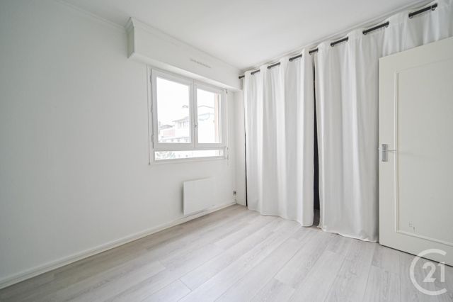 Appartement F2 à louer - 2 pièces - 46,05 m2 - Levallois Perret - 92 - ILE-DE-FRANCE