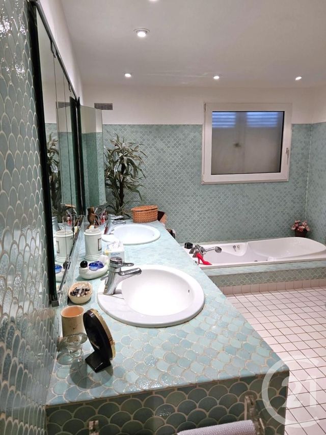 Maison à vendre - 8 pièces - 210,85 m2 - Montmorency - 95 - ILE-DE-FRANCE