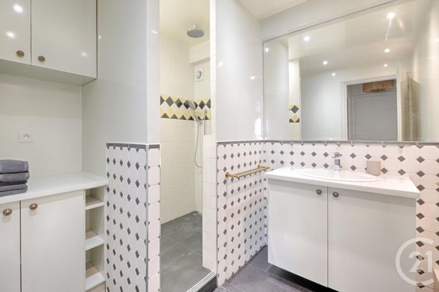 Appartement F3 &agrave; vendre - 3 pi&egrave;ces - 71 m2 - Paris - 75007 - ILE-DE-FRANCE