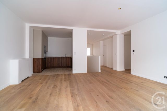 Appartement F4 à vendre - 4 pièces - 122 m2 - Paris - 75006 - ILE-DE-FRANCE