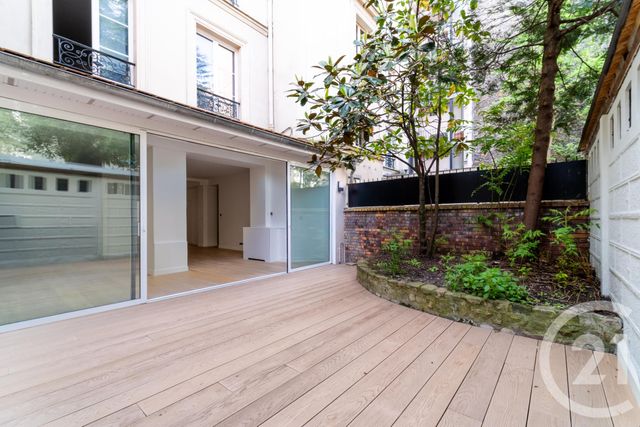 Appartement F4 à vendre - 4 pièces - 122 m2 - Paris - 75006 - ILE-DE-FRANCE