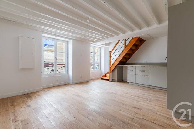 Appartement Duplex &agrave; vendre - 3 pi&egrave;ces - 49,68 m2 - Paris - 75007 - ILE-DE-FRANCE