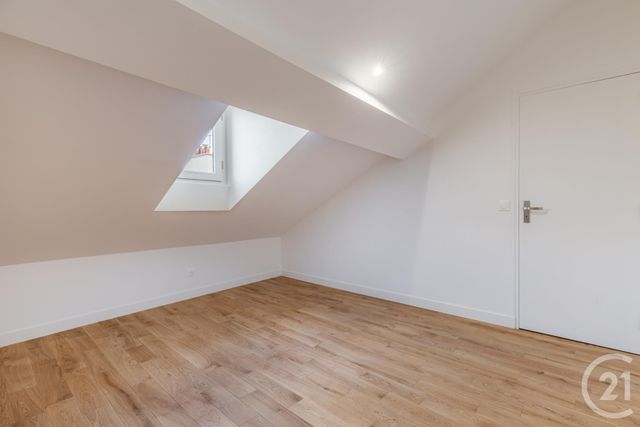 Appartement Duplex &agrave; vendre - 3 pi&egrave;ces - 49,68 m2 - Paris - 75007 - ILE-DE-FRANCE
