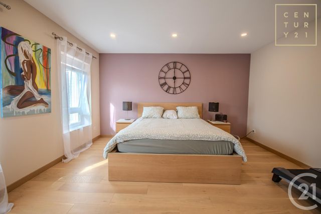 Maison à vendre - 17 pièces - 285,23 m2 - Rousies - 59 - NORD-PAS-DE-CALAIS