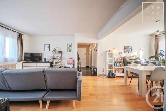 Appartement à vendre - 5 pièces - 80 m2 - Maubeuge - 59 - NORD-PAS-DE-CALAIS