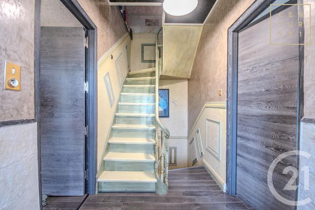 Maison à vendre - 7 pièces - 10,58 m2 - Maubeuge - 59 - NORD-PAS-DE-CALAIS