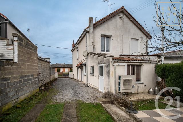 Maison à vendre - 7 pièces - 81,93 m2 - Rousies - 59 - NORD-PAS-DE-CALAIS