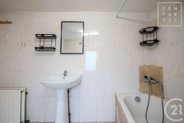 Maison à vendre - 4 pièces - 63,79 m2 - Ferriere La Petite - 59 - NORD-PAS-DE-CALAIS