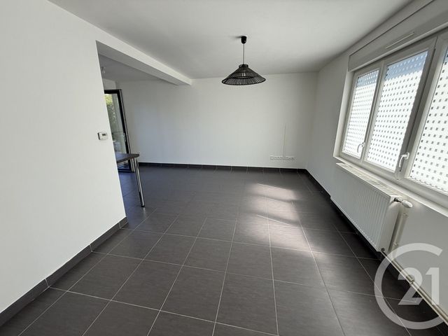 Maison &agrave; louer - 4 pi&egrave;ces - 77 m2 - Jeumont - 59 - NORD-PAS-DE-CALAIS