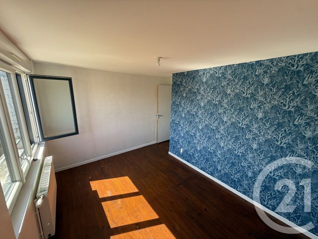 Maison &agrave; louer - 4 pi&egrave;ces - 77 m2 - Jeumont - 59 - NORD-PAS-DE-CALAIS