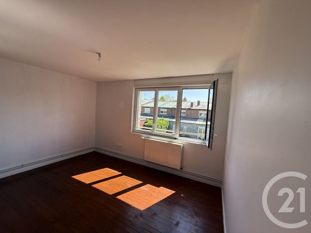 Maison &agrave; louer - 4 pi&egrave;ces - 77 m2 - Jeumont - 59 - NORD-PAS-DE-CALAIS