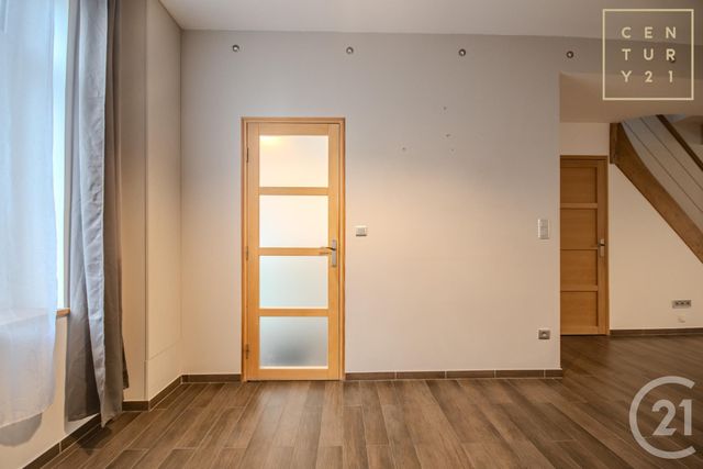 Maison &agrave; louer - 5 pi&egrave;ces - 80 m2 - Hautmont - 59 - NORD-PAS-DE-CALAIS