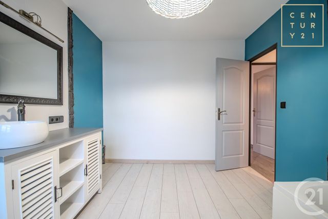 Maison &agrave; louer - 5 pi&egrave;ces - 80 m2 - Hautmont - 59 - NORD-PAS-DE-CALAIS