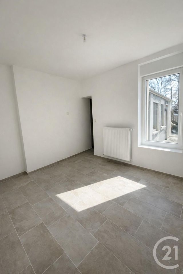 Maison &agrave; louer - 6 pi&egrave;ces - 67 m2 - Aulnoye Aymeries - 59 - NORD-PAS-DE-CALAIS