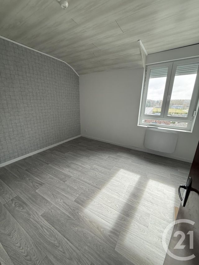 Maison &agrave; louer - 5 pi&egrave;ces - 81 m2 - Boussois - 59 - NORD-PAS-DE-CALAIS