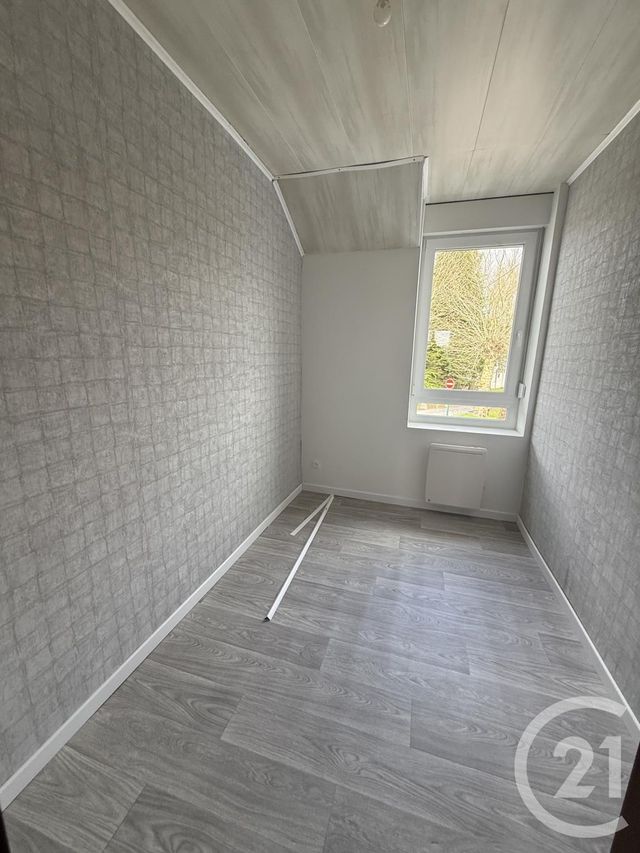 Maison &agrave; louer - 5 pi&egrave;ces - 81 m2 - Boussois - 59 - NORD-PAS-DE-CALAIS