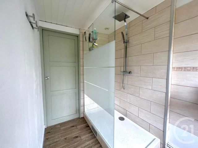 Maison &agrave; louer - 4 pi&egrave;ces - 66 m2 - Rousies - 59 - NORD-PAS-DE-CALAIS