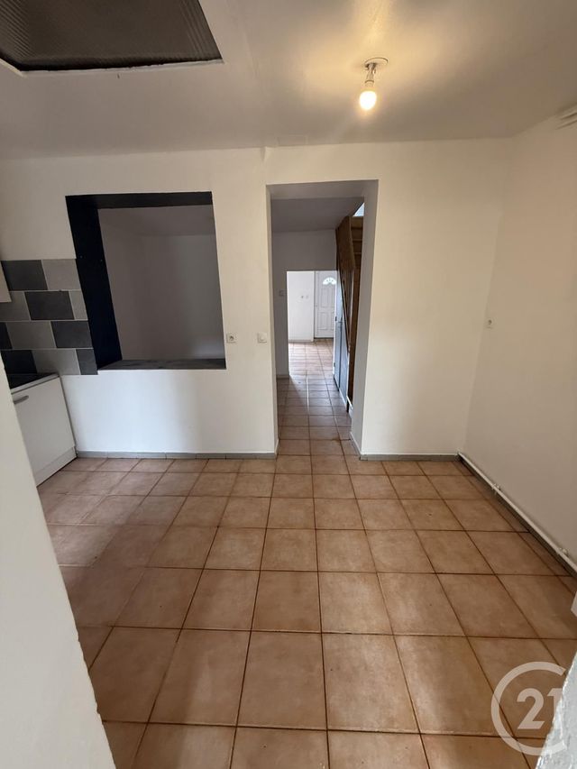 Maison &agrave; louer - 4 pi&egrave;ces - 50 m2 - Hautmont - 59 - NORD-PAS-DE-CALAIS