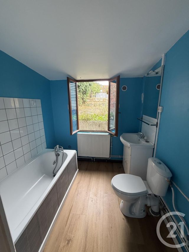Maison &agrave; louer - 4 pi&egrave;ces - 50 m2 - Hautmont - 59 - NORD-PAS-DE-CALAIS