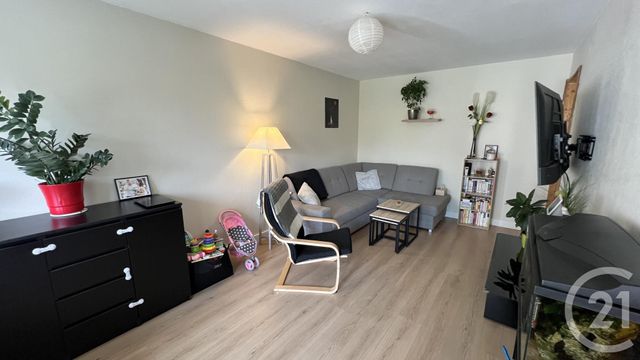 Appartement T4 à vendre - 4 pièces - 81,51 m2 - Gap - 05 - PROVENCE-ALPES-COTE-D-AZUR