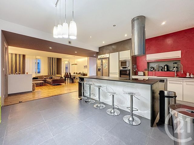 Appartement T6 à vendre - 5 pièces - 135,63 m2 - Brest - 29 - BRETAGNE