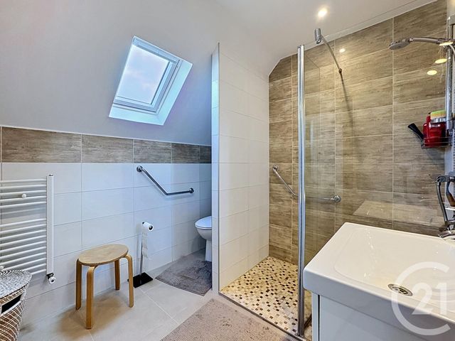 Maison &agrave; louer - 5 pi&egrave;ces - 110 m2 - Guipavas - 29 - BRETAGNE