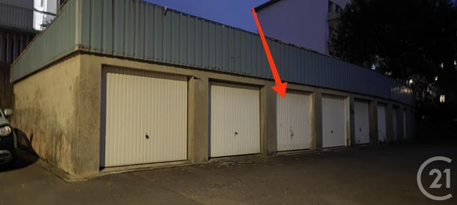 parking - BREST - 29