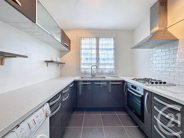 Appartement T3 à vendre - 3 pièces - 66,14 m2 - Brest - 29 - BRETAGNE