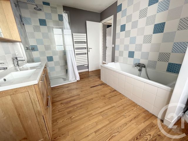 Maison a louer brest - 7 pièce(s) - 144.4 m2 - Surfyn