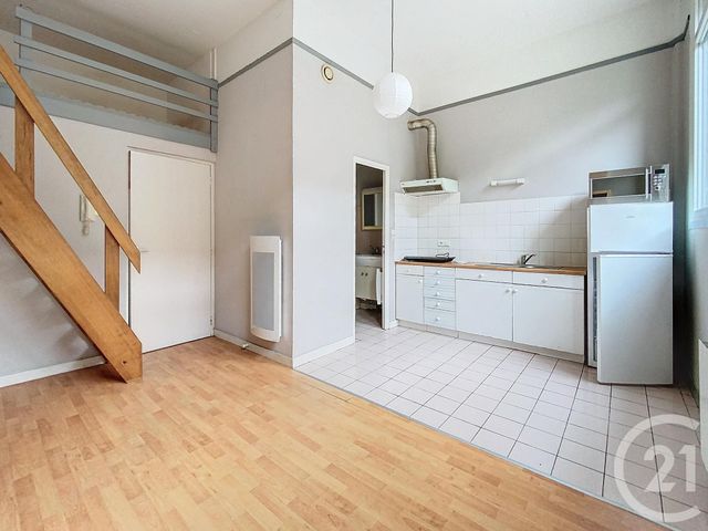 Appartement Studio à louer - 1 pièce - 20 m2 - Brest - 29 - BRETAGNE