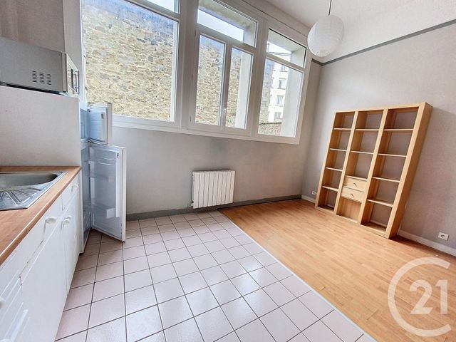 Appartement Studio à louer - 1 pièce - 20 m2 - Brest - 29 - BRETAGNE
