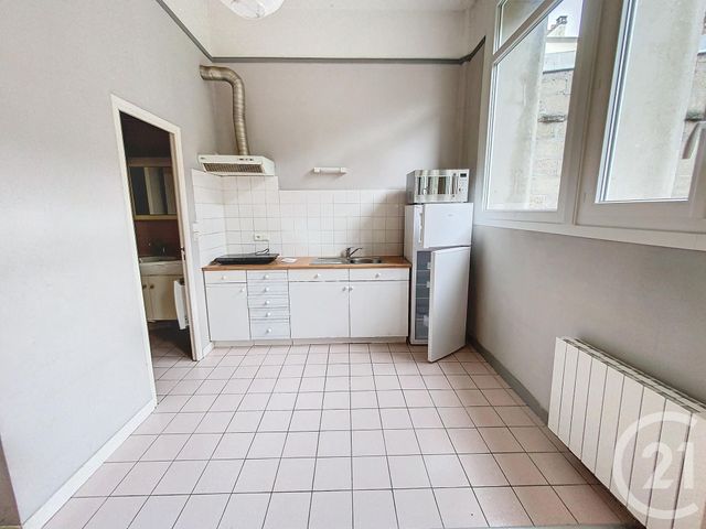 Appartement Studio à louer - 1 pièce - 20 m2 - Brest - 29 - BRETAGNE