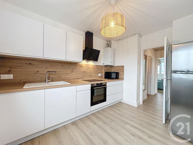 Appartement T3 à louer - 4 pièces - 79 m2 - Brest - 29 - BRETAGNE