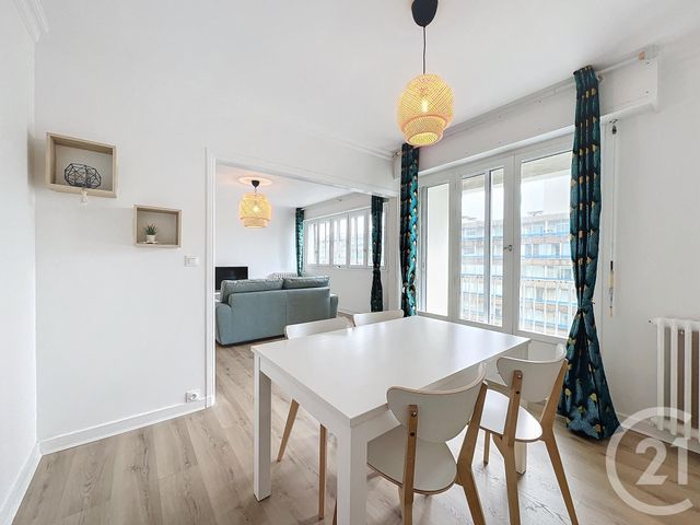 Appartement T3 à louer - 4 pièces - 79 m2 - Brest - 29 - BRETAGNE