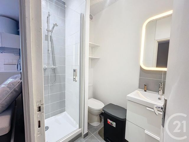 Appartement Studio à louer - 1 pièce - 18 m2 - Brest - 29 - BRETAGNE