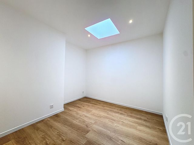 Appartement T3 &agrave; louer - 3 pi&egrave;ces - 49,78 m2 - Lesneven - 29 - BRETAGNE