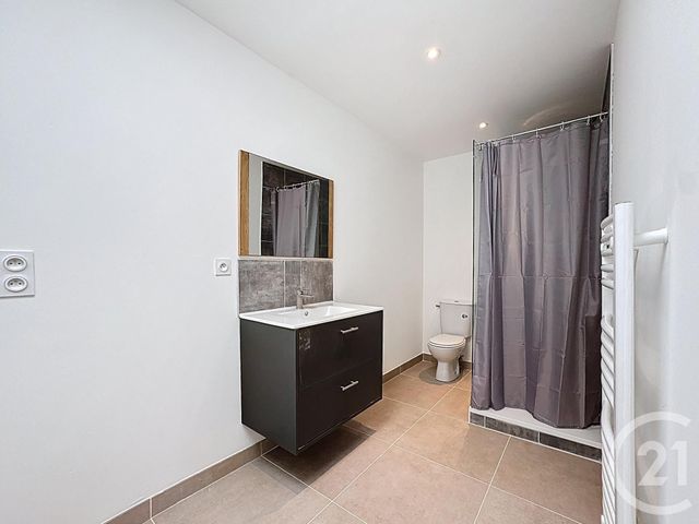 Appartement T3 &agrave; louer - 3 pi&egrave;ces - 49,78 m2 - Lesneven - 29 - BRETAGNE