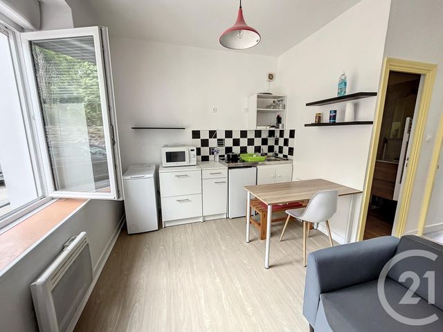 Appartement T2 à louer - 2 pièces - 25 m2 - Brest - 29 - BRETAGNE