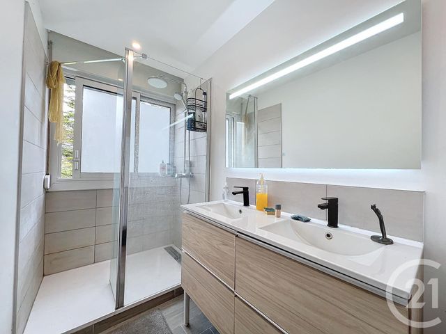 Appartement F4 &agrave; louer - 4 pi&egrave;ces - 81 m2 - Brest - 29 - BRETAGNE