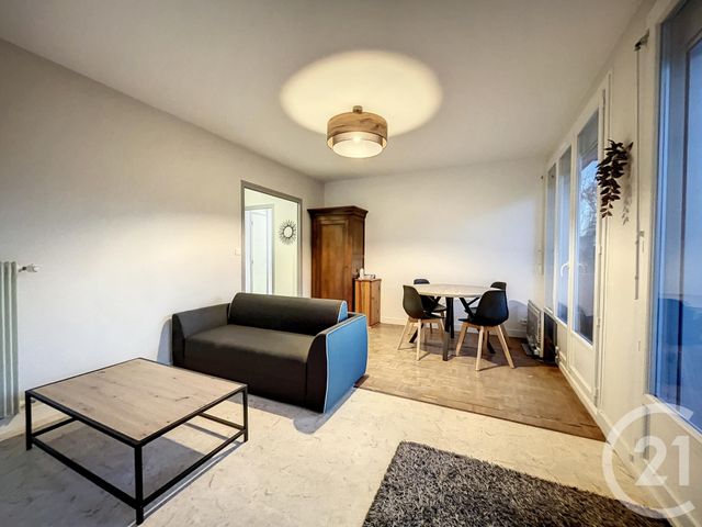 Appartement F4 &agrave; louer - 4 pi&egrave;ces - 83 m2 - Brest - 29 - BRETAGNE