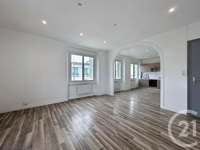 Appartement T4 &agrave; louer - 3 pi&egrave;ces - 74,07 m2 - Brest - 29 - BRETAGNE