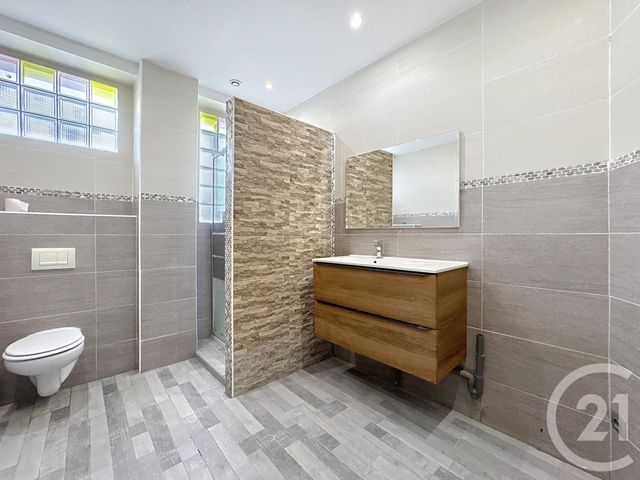 Appartement T4 &agrave; louer - 3 pi&egrave;ces - 74,07 m2 - Brest - 29 - BRETAGNE