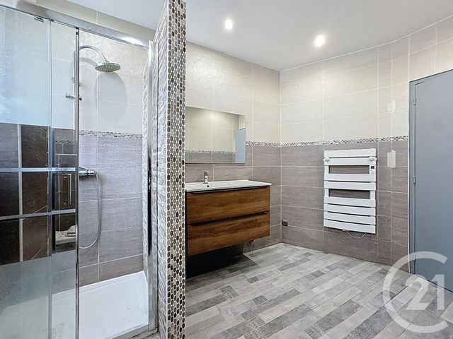 Appartement T4 &agrave; louer - 3 pi&egrave;ces - 74,07 m2 - Brest - 29 - BRETAGNE